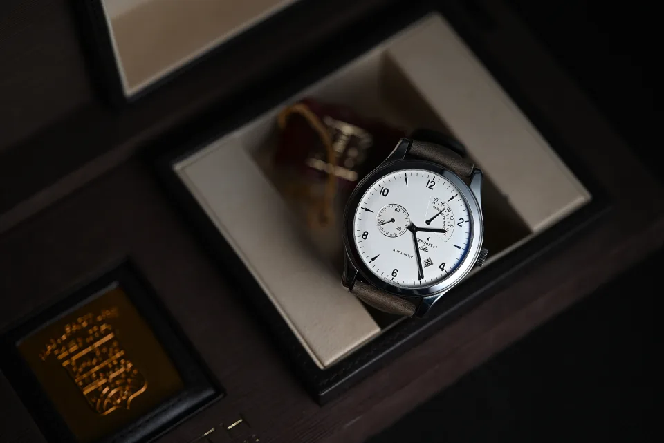 ZENITH ELITE GRANDE CLASS POWER RESERVE miniatura