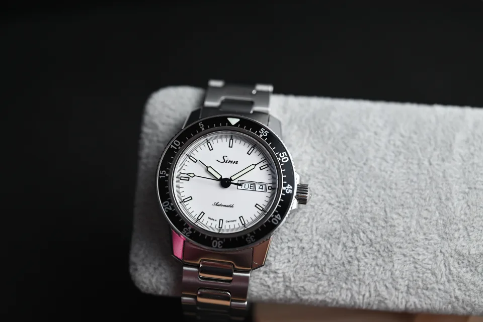 Sinn 104 St Sa I W miniatura