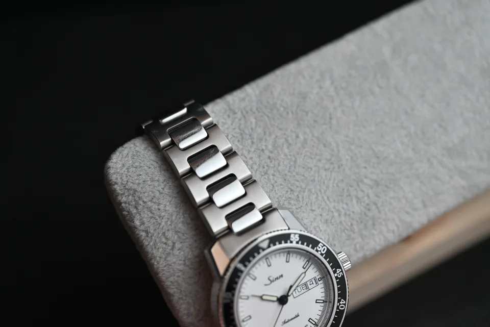 Sinn 104 St Sa I W miniatura
