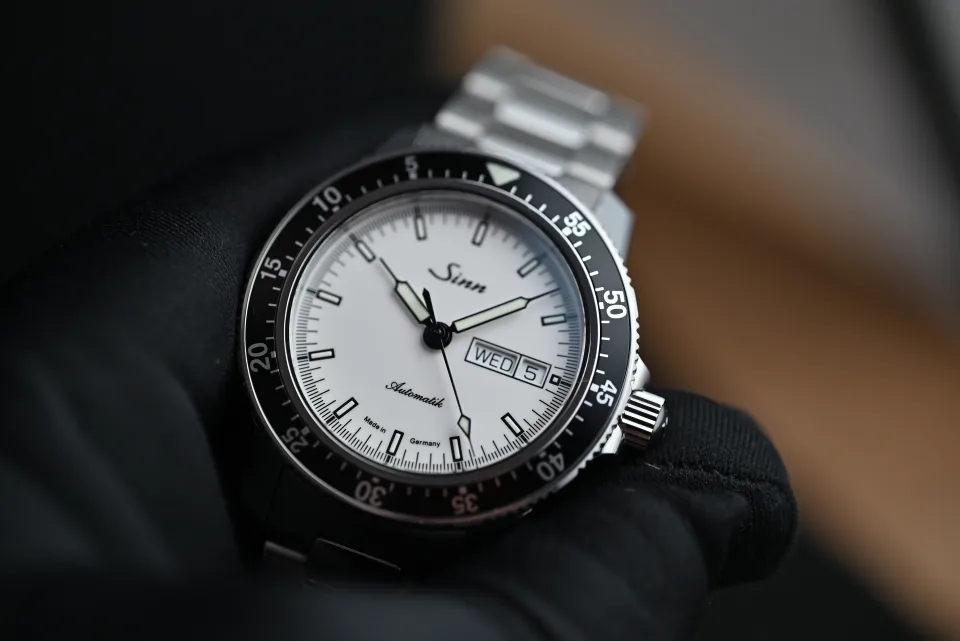 Sinn 104 St Sa I W miniatura
