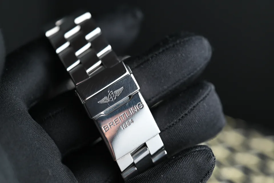 Breitling Super Avenger II miniatura