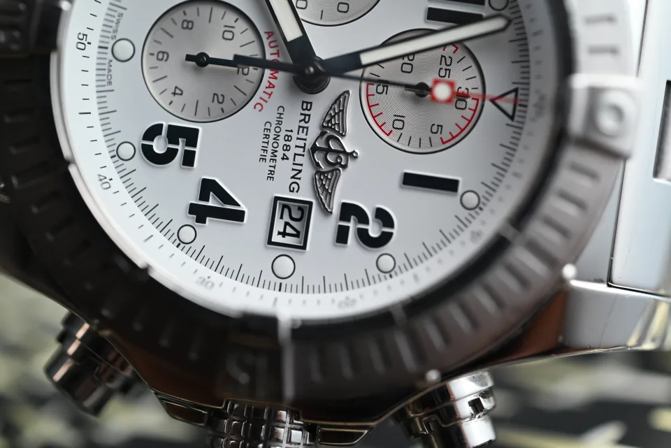 Breitling Super Avenger II miniatura