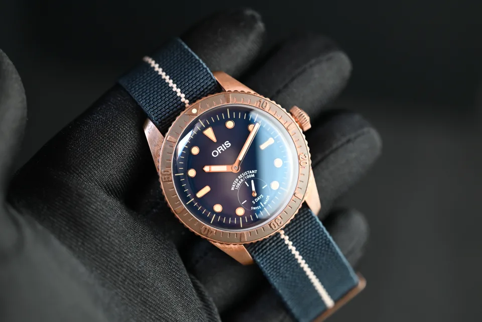 Oris Carl Brashear Calibre 401 Limited Edition miniatura