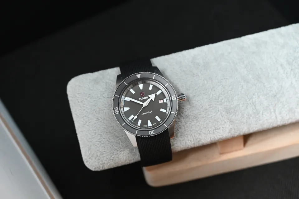 Rado HyperChrome Captain Cook 42 mm miniatura